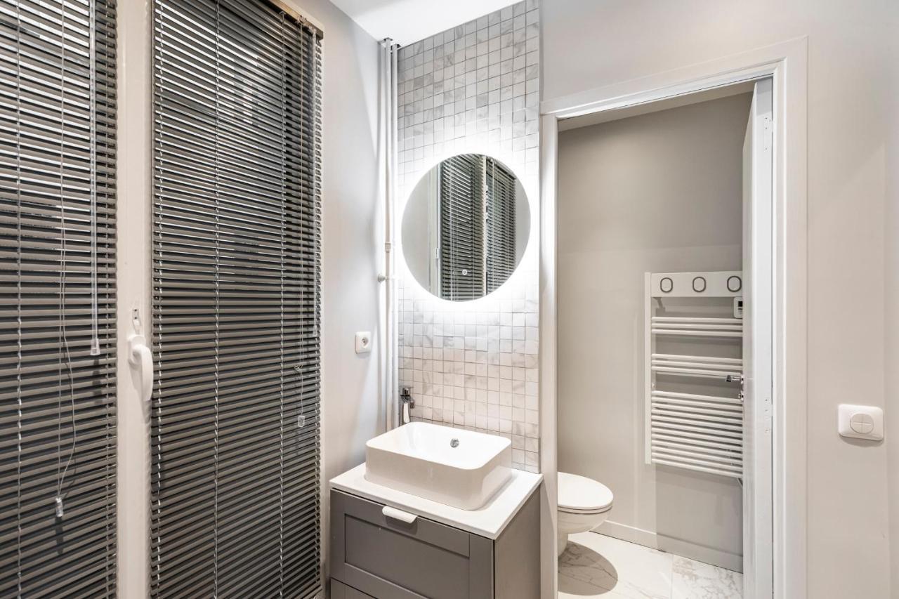 127 St Dom - Emplacement Parfait - 7eme Apartment Paris